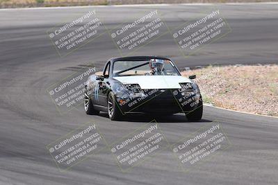 media/Jun-01-2025-CalClub SCCA (Sun) [[eae223c5dd]]/Group 1/Track Event 4/